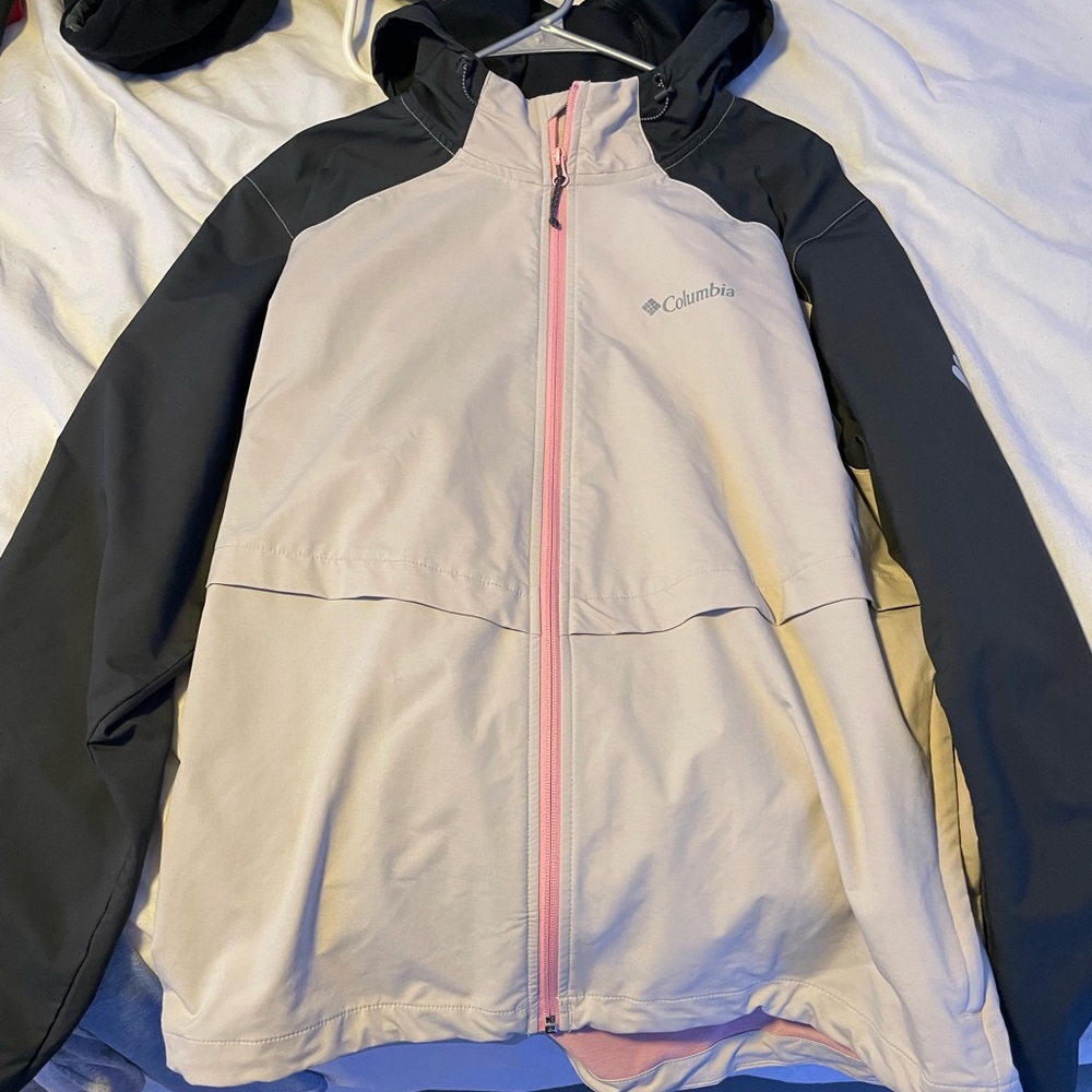 Columbia Windbreaker